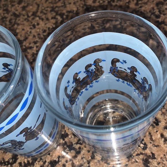 FG Vintage Blue Bow Geese Tumblers - Picture 4 of 7